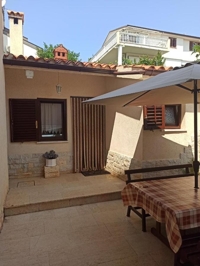 Adria Apartments Πούλα Εξωτερικό φωτογραφία