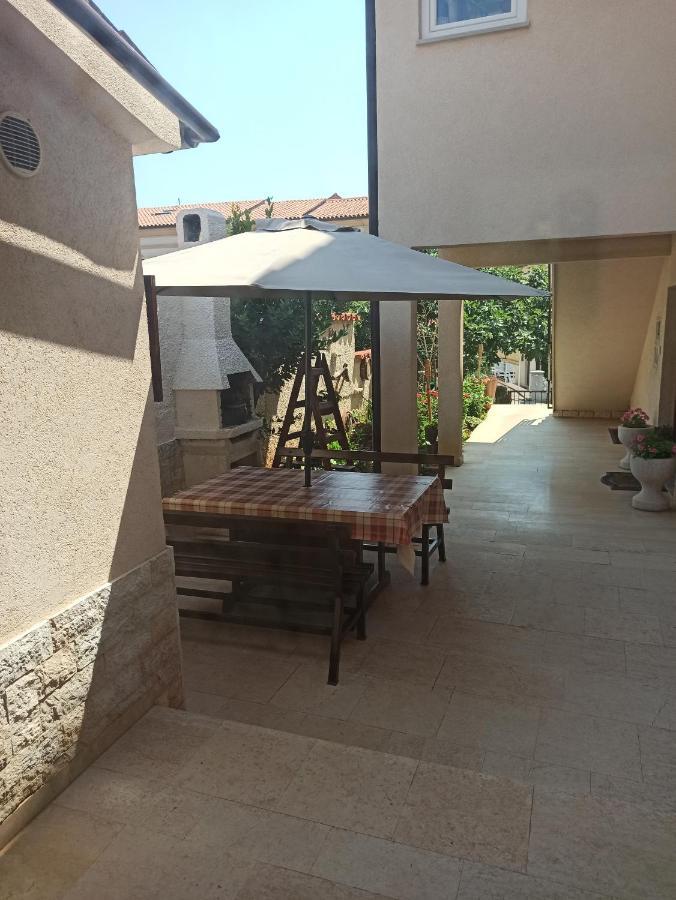 Adria Apartments Πούλα Εξωτερικό φωτογραφία
