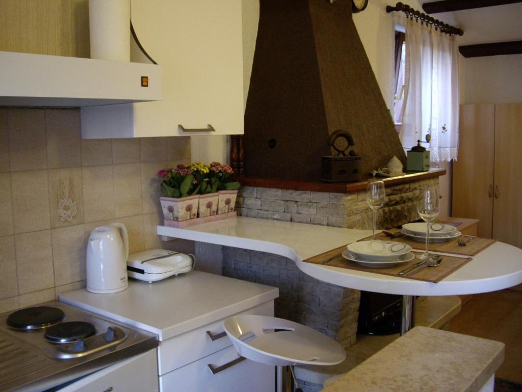 Adria Apartments Πούλα Εξωτερικό φωτογραφία