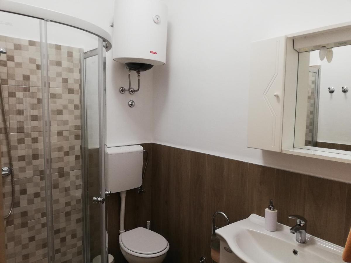 Adria Apartments Πούλα Εξωτερικό φωτογραφία